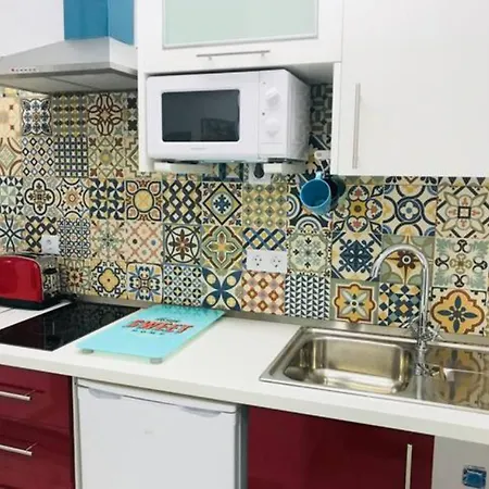 Cute Studio In The Sun - Aire Acondicionado - Garaje Gratis Apartment *